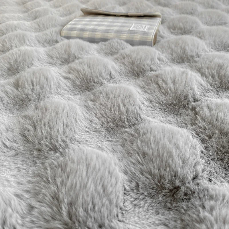 Fluffy Plush Fitted Bed Sheet for Winter