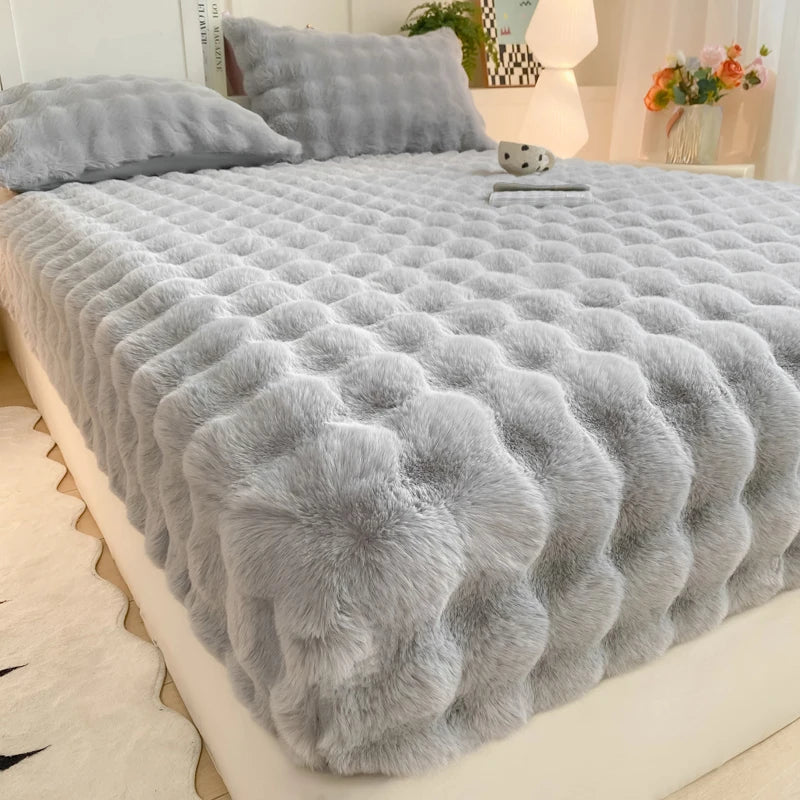 Fluffy Plush Fitted Bed Sheet for Winter
