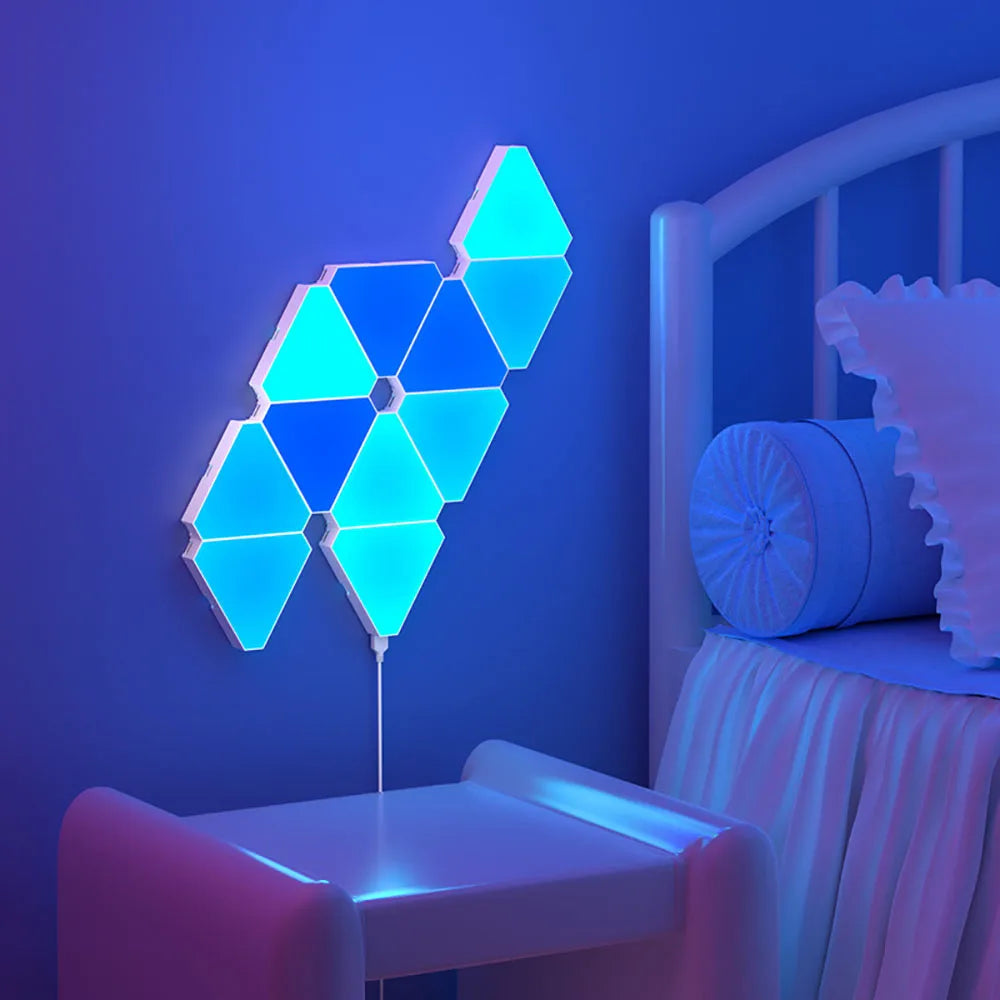 LED Triangular Quantum Wall Lamp